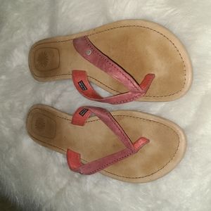 UGG Size 10 W red Leather Thong Sandals